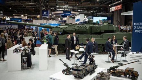 Moşteanu a discutat cu ministrul adjunct al apărării din Ucraina despre oportunităţile de cooperare în domeniul industriei militare