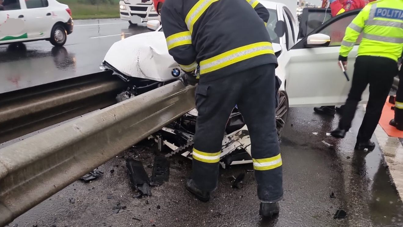 Numărul de accidente rutiere grave din minivacanța de 1 Mai și Paști a scăzut cu 42,8% faţă de anul precedent, iar al persoanelor decedate în accidente cu 13,3% - statistică MAI