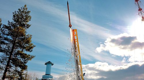 O rachetă suedeză de cercetare a căzut accidental în nordul Norvegiei, din cauza unei erori de traiectorie