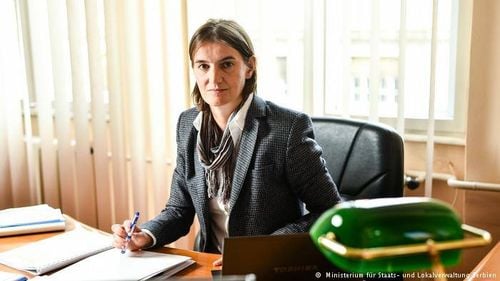 Prim-ministrul Serbiei, Ana Brnabic, a anunțat că țara sa se alătură demersului Ucrainei privind reintegrarea Crimeei și promite prietenie cu Kievul
