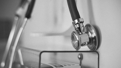 Anchetă pentru ucidere din culpă după moartea doctoriţei Ştefania Szabo, director medical al Spitalului Judeţean de Urgenţă / Mai multe cadre medicale vor fi audiate ca martori