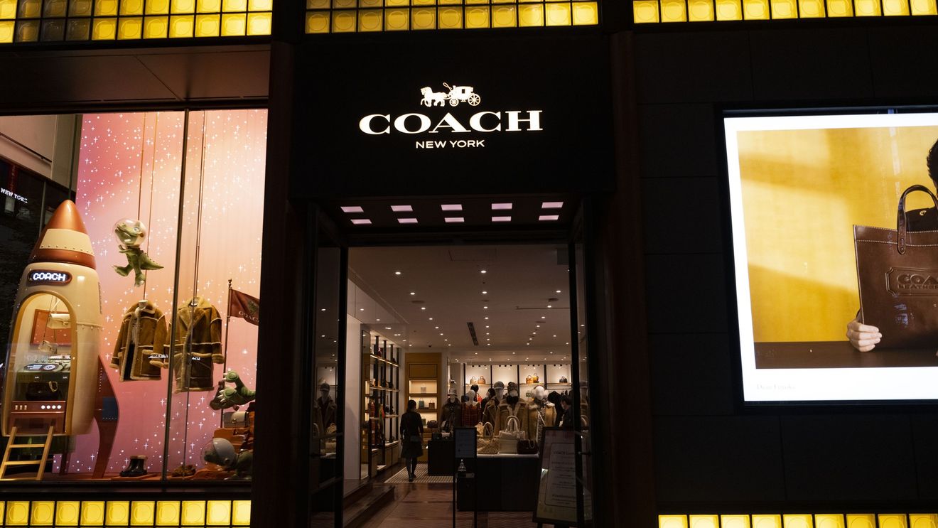 Tapestry dă în judecată Shein pentru copiat