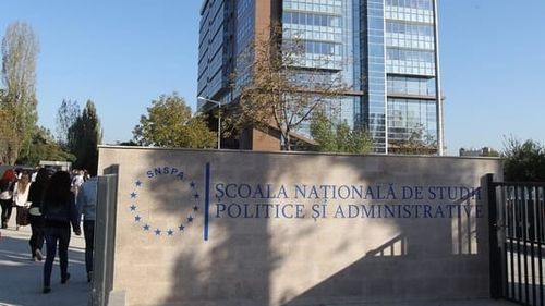 Examenul de admitere la Facultatea de Ştiinţe Politice a SNSPA, amânat din cauza unor lucrări la şinele de tramvai care au afectat reţeaua de internet