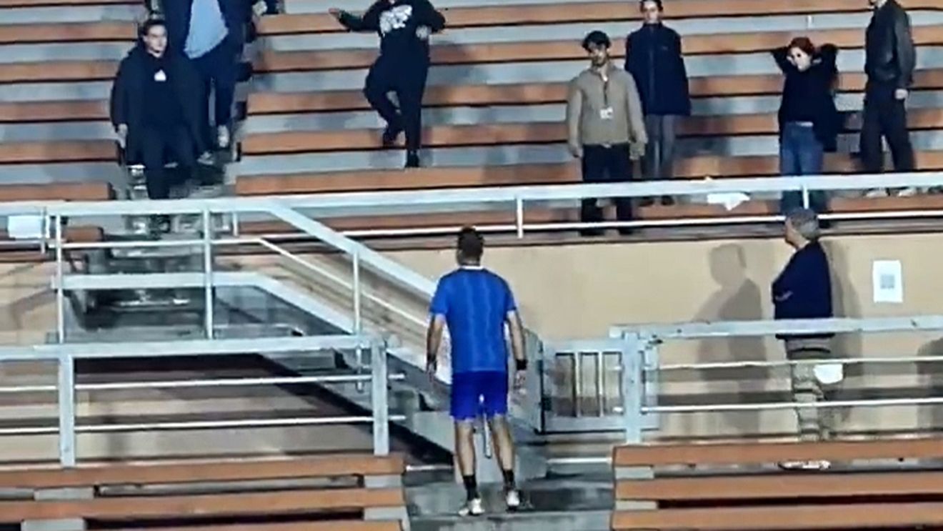 VIDEO Jucător de tenis, deranjat de pariorii din tribune: „De ce distrugeți meciul?”