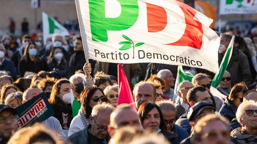 Italia: Prezență scăzută la vot până la ora prânzului, la alegerile parlamentare care au început duminică