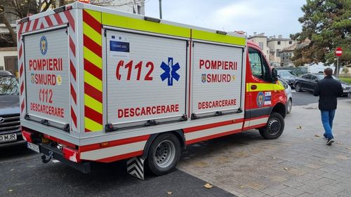 Alertă de incendiu la Spitalul Municipal Timişoara. Un coș de gunoi ardea într-un grup sanitar