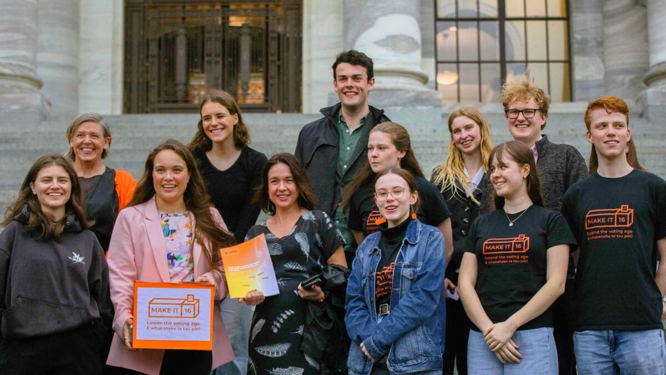 "Make It 16": Curtea Supremă din Noua Zeelandă a stabilit că vârsta minimă de 18 ani pentru vot este discriminatorie