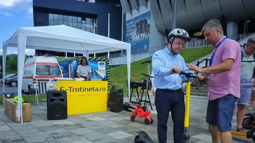 Organizația Metro Urban cere reguli mai stricte pentru utilizarea trotinetelor electrice în Cluj Napoca: Numărul accidentelor grave de circulație în care au fost implicați conducătorii de trotinete electrice a crescut de 20 de ori în ultimii ani / Clujul este în topul național