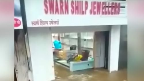 Bilanțul victimelor musonului din India a crescut la 124 de morți și zeci de dispăruți