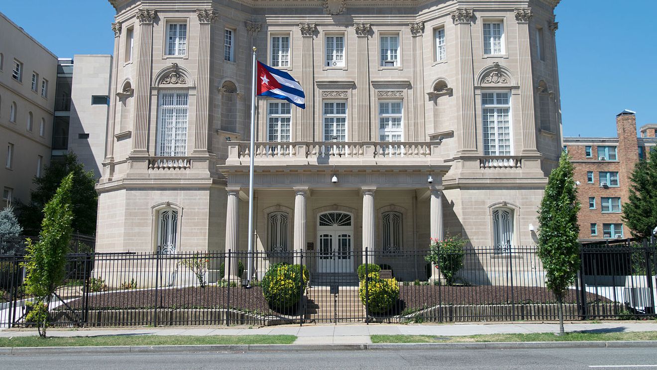 Statele Unite condamnă atacul „inacceptabil” asupra ambasadei cubaneze din Washington