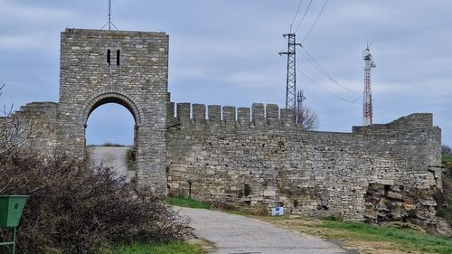 Dintre europeni, românii sunt cei care vizitează cel mai mult Bulgaria / Vecinii din sud preferă în schimb Turcia și Grecia