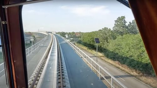 După 19 ani de la prăbuşirea podului de la Grădiştea, a fost reluată călătoria cu trenul pe relaţia Bucureşti - Giurgiu