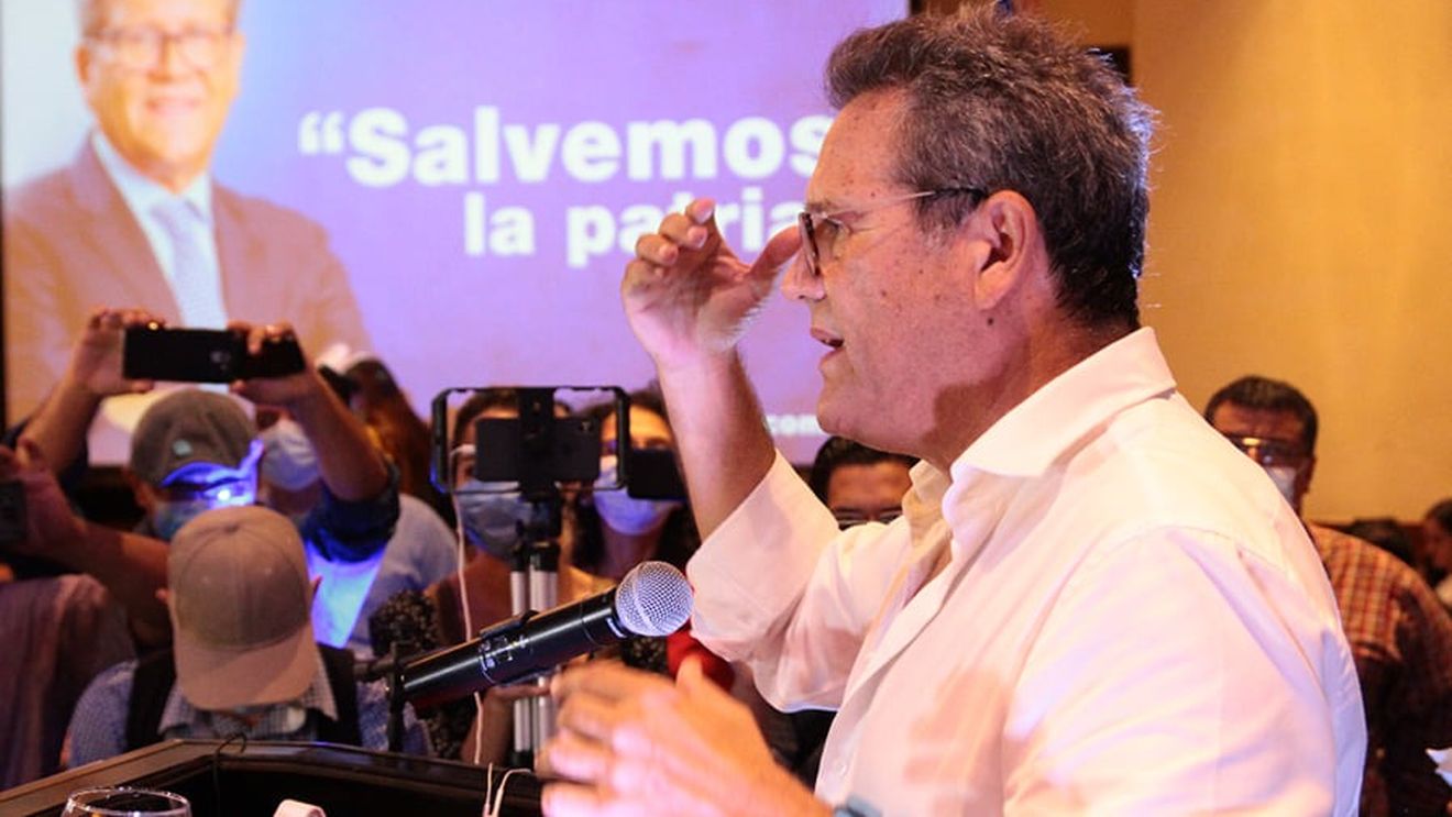 Candiat la alegerile prezidențiale din Nicaragua, opozantul Arturo Cruz a fost arestat când se întorcea din SUA, pe aeroportul din Mangaua