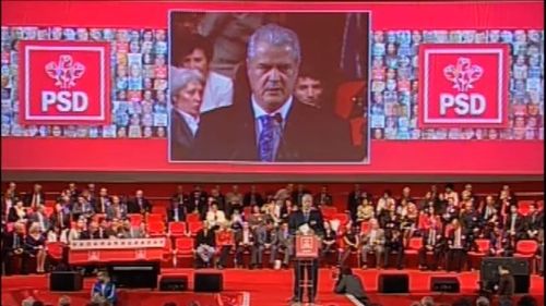 Victor Ponta și Adrian Năstase îl copleșesc cu felicitări pe Mircea Geoană pentru succesul de la NATO. Cei doi i-au orchestrat excluderea din PSD în 2011