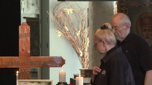 Actorul Victor Rebengiuc a remarcat la catafalcul regizorului Lucian Pintilie că nimeni de la Ministerul Culturii nu a fost prezent la înmormântarea marelui artist