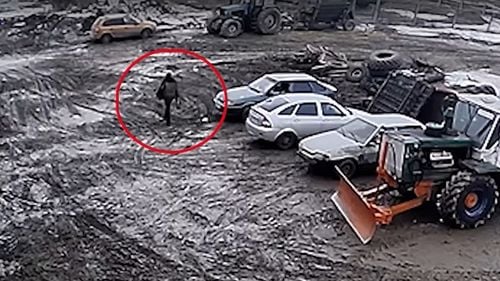 Rusia: Un pușcăriaș condamnat pentru crimă și eliberat după ce s-a înrolat în Grupul Wagner s-a întors în satul natal și a ucis o bătrână