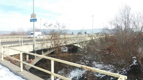 Un pod din Pitești modernizat cu bani europeni necesită reparații de 1,3 milioane lei la doar patru ani de la inaugurare