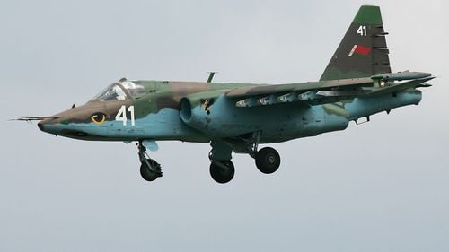 Un avion de vânătoare al forțelor aeriene din Belarus a tras în premieră asupra unei drone rusești rătăcite - grup de monitorizare