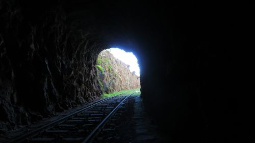 Record în domeniul feroviar: Cea mai lungă conexiune subterană va avea peste 60 de kilometri