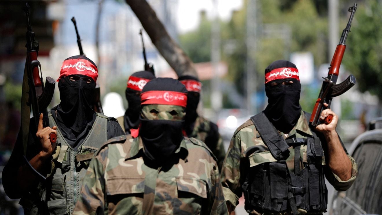 Gruparea armată palestiniană ”Forţele Populare” colaborează cu Israelul în războiul din Fâşia Gaza, recunoaşte liderul grupării, Yasser Abu Shabab, la un post israelian de radio în arabă / ”Hamasul este în agonie. Ei ştiu că sfârşitul lor este aproape”