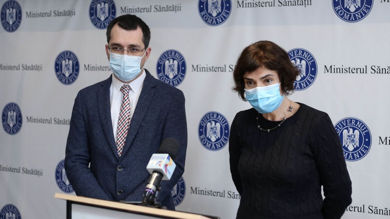 OFICIAL: Premierul Cîțu i-a demis pe Vlad Voiculescu și Andreea Moldovan. Dan Barna va fi ministru interimar al Sănătății