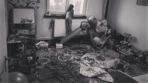 REPORTAJ Cu copiii în pandemie. Despre lockdown-ul mamelor în vremea COVID-19 (I)