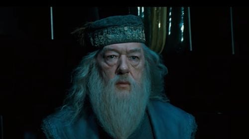 Actorul Michael Gambon, cunoscut pentru rolul profesorului Dumbledore din seria de filme Harry Potter, a murit la vârsta de 82 de ani