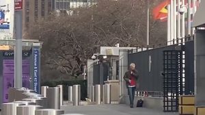 Intervenţie a poliţiei la o clădire a ONU din New York după semnalarea prezenţei unui bărbat înarmat