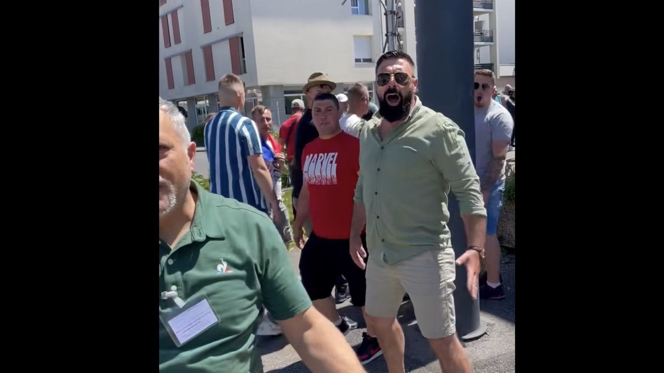 VIDEO Cum se manifestează simpatizanții AUR din diaspora / Reprezentant USR: Am fost lovit, scuipat, înjurat