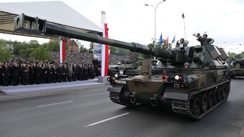 Reuters: Coreea de Sud a permis Poloniei să furnizeze Ucrainei obuziere Krab