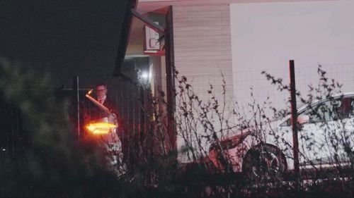 Proprietara casei care ar apărea în pozele publicate de Lasconi: „Weekendul trecut a fost închiriată de un grup de tineri, au făcut multe poze vineri seara. Camera de supraveghere a fost acoperită”