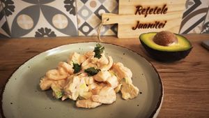 Rețetele Juanitei | Cocktail de creveți, considerat un preparat „de modă veche”, poate fi reinterpretat pentru a obține o gustare irezistibilă, cu ingrediente de bună calitate