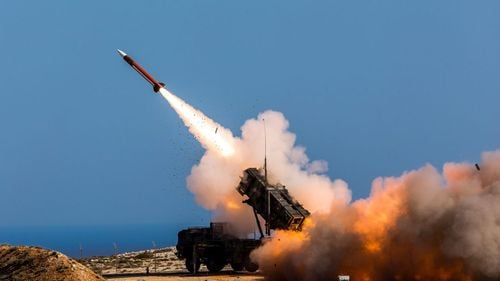 Marea Britanie ar putea contribui la scutul nuclear european dacă Trump câștigă alegerile în SUA, sugerează un ministru german