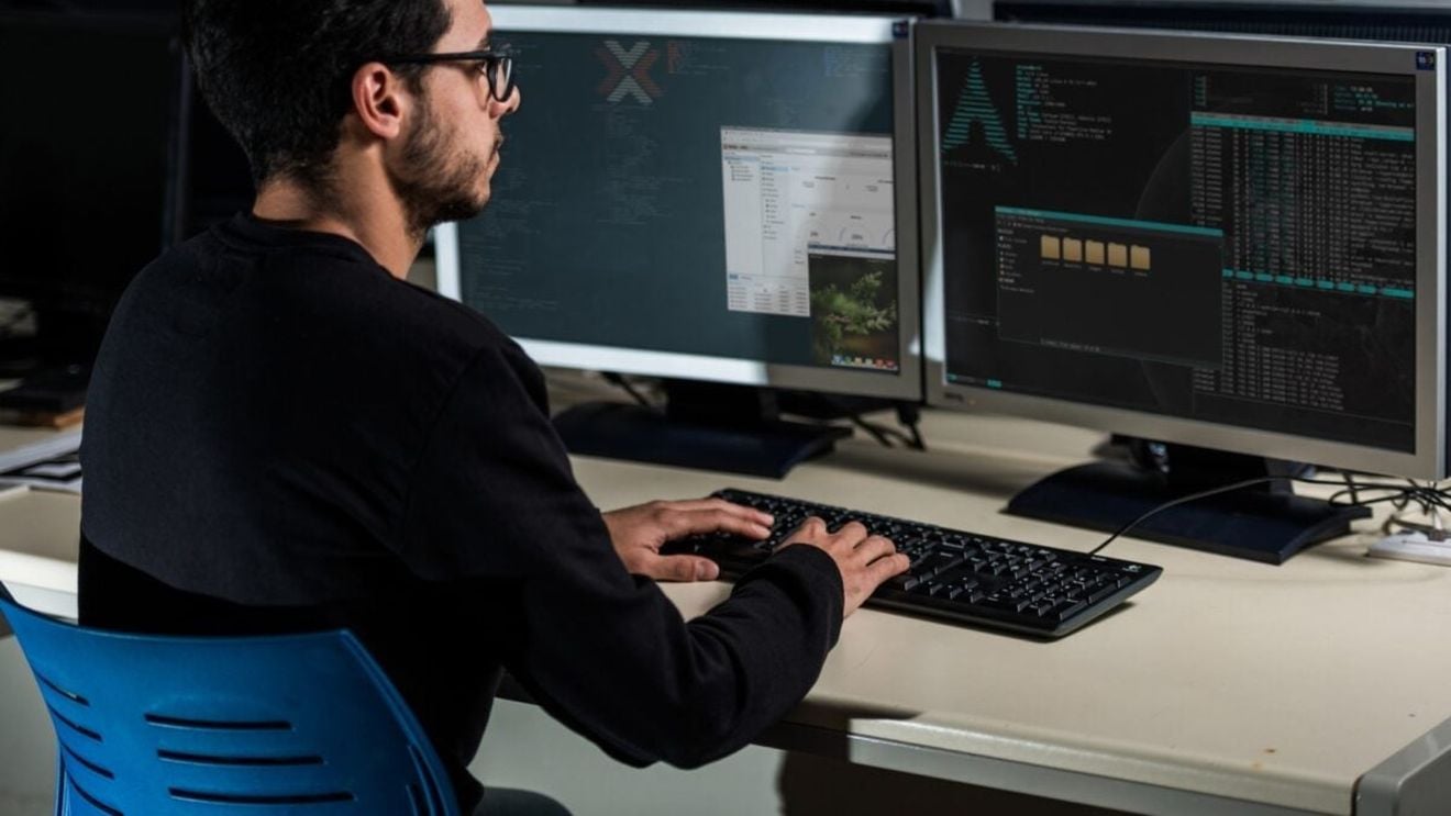 Turbulențe pe piața muncii IT în "Silicon Valley"-ul de România, la Cluj: Concedieri, afaceri închise și proiecte reduse. Consultant: Piața se va zdruncina, dar sunt și oportunități pentru companii și antreprenori 