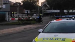 Trei morţi într-un atac cu cuţitul într-un parc dintr-un oraș din Marea Britanie/ Presa: Anchetatorii iau în calcul varianta unui atac de natură teroristă, suspectul este refugiat din Libia/ Atacul a avut loc la câteva ore după o manifestație a mișcării Black lives matter
