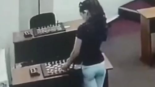 VIDEO O jucătoare rusă de șah, suspectată că a încercat să-și otrăvească rivala cu mercur