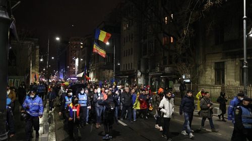 Preşedintele Consiliului Naţional al PSD: Manifestaţiile de acum nu se pot compara cu cele generate de Ordonanţa 13 sau cu 10 August. Oamenii ies şi strigă, fiecare are revendicarea lui, nu e aceeaşi revendicare