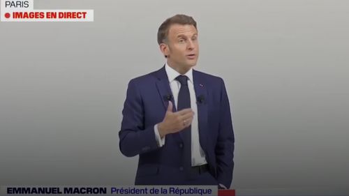 Președintele Franței, Emmanuel Macron, a denunțat alianțele cu extremiștii, la dreapta și la stânga, în perspectiva alegerilor parlamentare anticipate din 30 iunie și 7 iulie