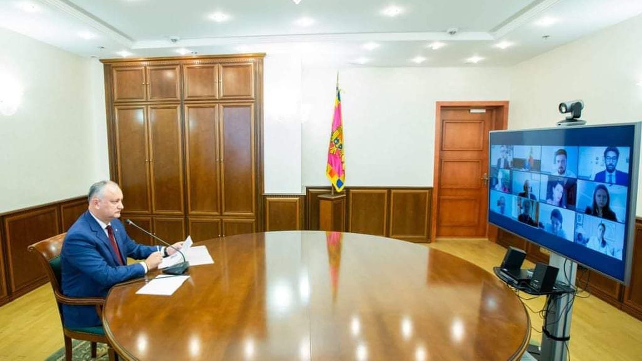 Cum a preluat Dodon de la fugarul Plahotniuc controlul asupra imperiului media pro-rus