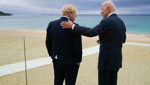 UPDATE A început summitul G7 de la Munchen. Charles Michel: "Să tăiem oxigenul din mașina de război a Rusiei" / Biden vrea un front unit în fața Rusiei, Boris Johnson le cere liderilor occidentali să nu "abandoneze Ucraina"