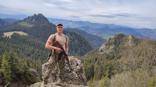 Cine este românul care a fost ucis în Congo. Avea aproape 23 de ani | GALERIE FOTO