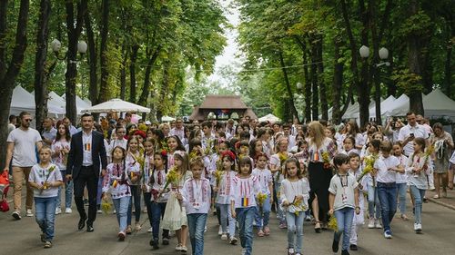 Spectacole, târguri și expoziții, în cadrul Festivalului iei, „România Autentică”, organizat la Iași
