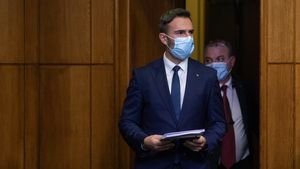Cărbunaru: Guvernul respinge orice formă de cenzură sau de îngrădire a liberei exprimări și susține orice inițiativă care respectă nevoia de informare a publicului în condițiile legii, literei și spiritului Constituției