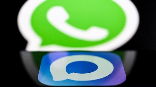 MAX, aplicația care ar trebui să înlocuiască Whatsapp în Rusia, este un „gulag virtual” capabil să spioneze 40 de milioane de ruși