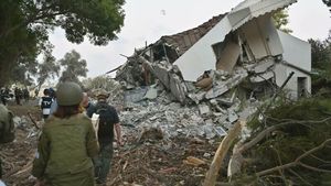 Teroriștii Hamas au torturat 2 copii în fața părinților, apoi i-au ucis pe toți în chinuri. Între timp, le mâncau cina VIDEO