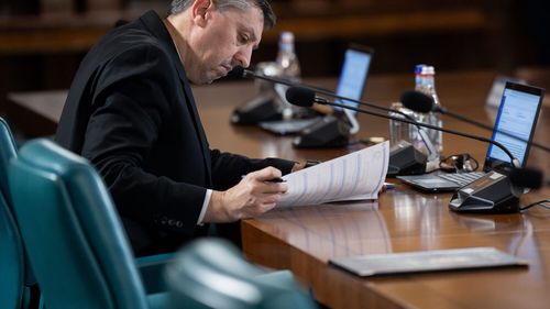 Ministrul Educației, Daniel David, „reflectează” la plecarea sa din Guvern în 2026