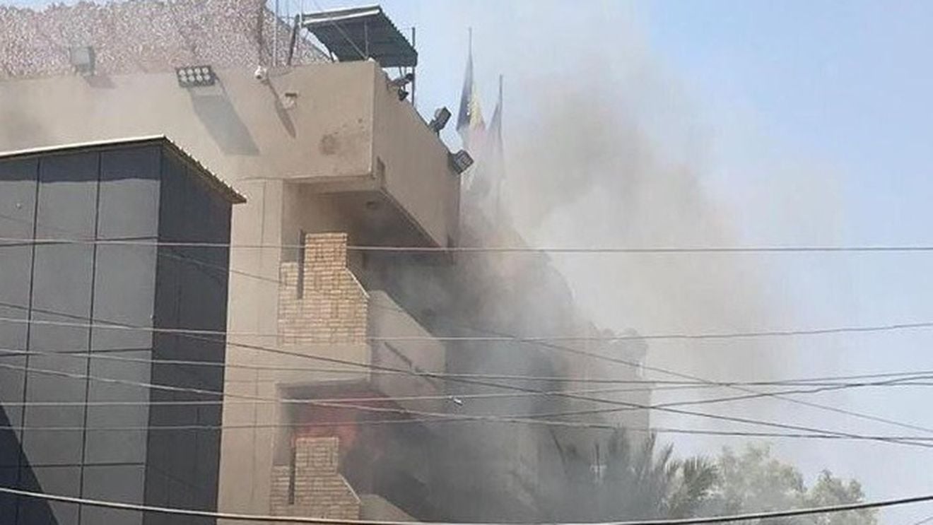 Ambasada României în Irak, cuprinsă de flăcări în urma exploziei unei butelii. O persoană rănită, dar e în afara oricărui pericol