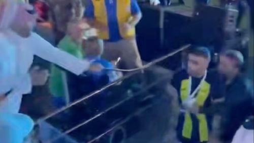 Un coechipier al lui Benzema a fost lovit cu biciul de un spectator nemulțumit, în Arabia Saudită