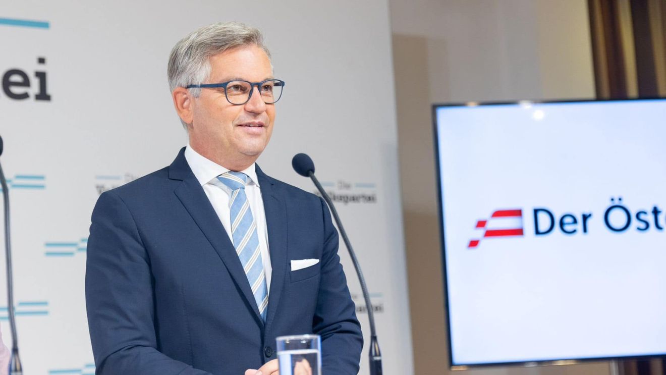 Publicație austriacă: Comisarul pentru migrație propus de Austria este în favoarea aderării României și Bulgariei la Schengen / Austria blochează aderarea deplină a celor două țări la spațiul de liberă circulație