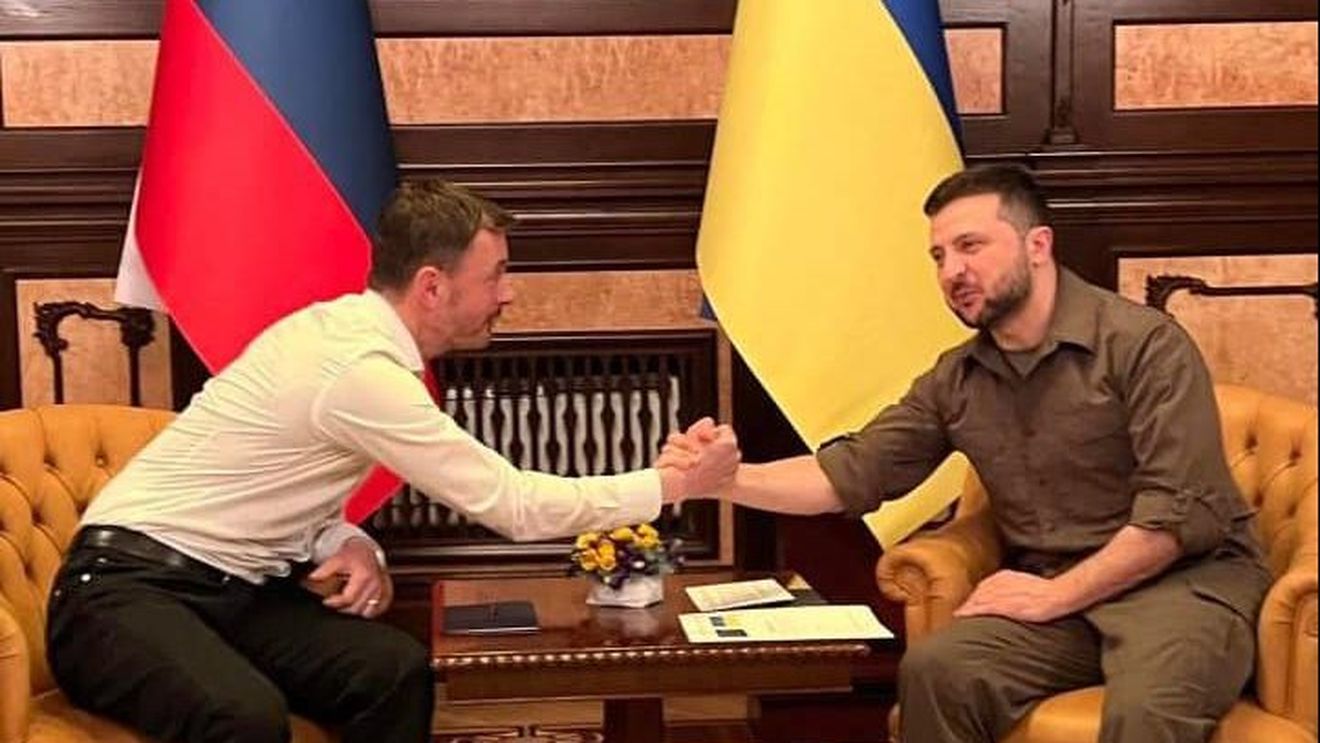 Ministrul slovac al Apărării: Slovacia ar putea vinde Ucrainei obuziere de tip Zuzana